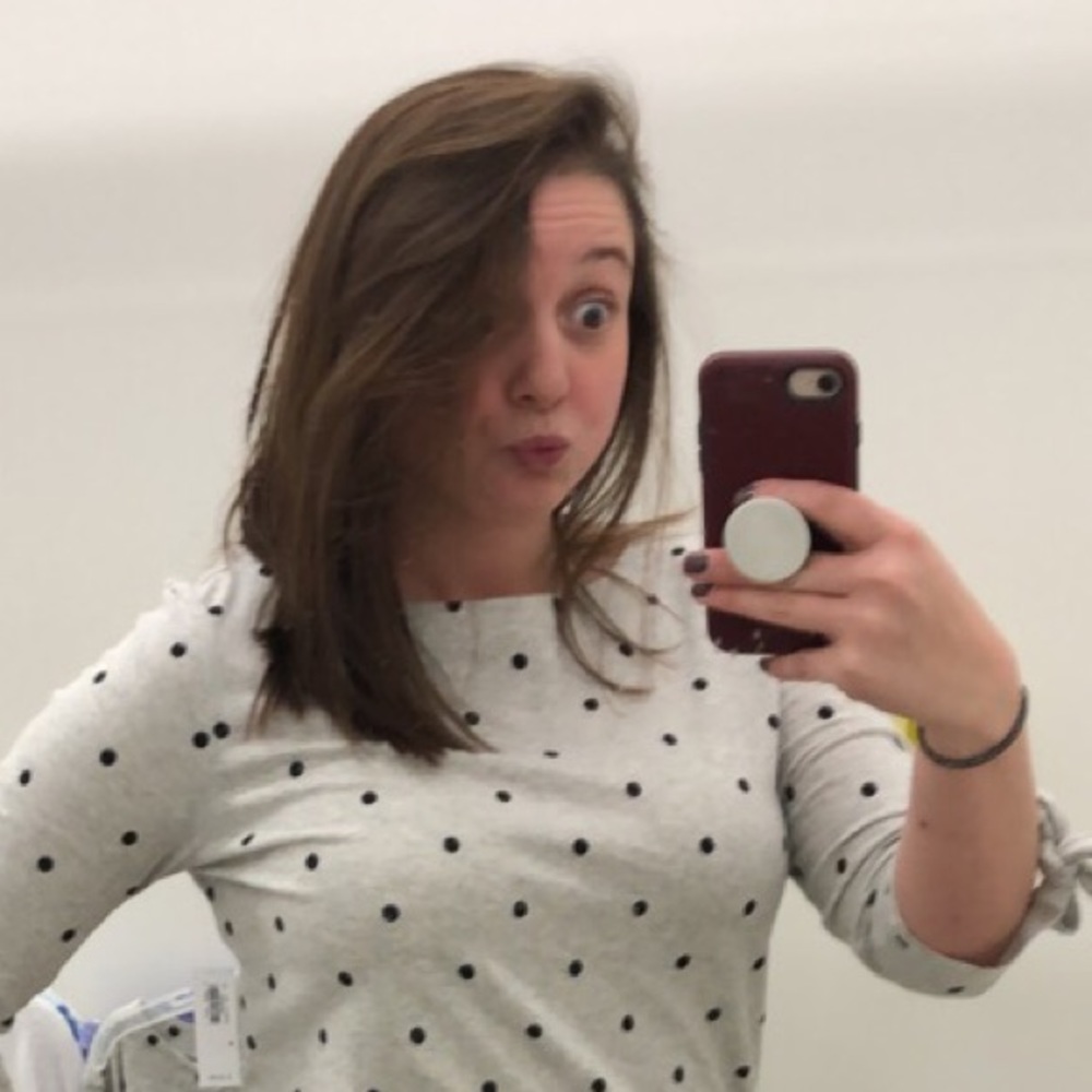 Meet your Posher, Kayla